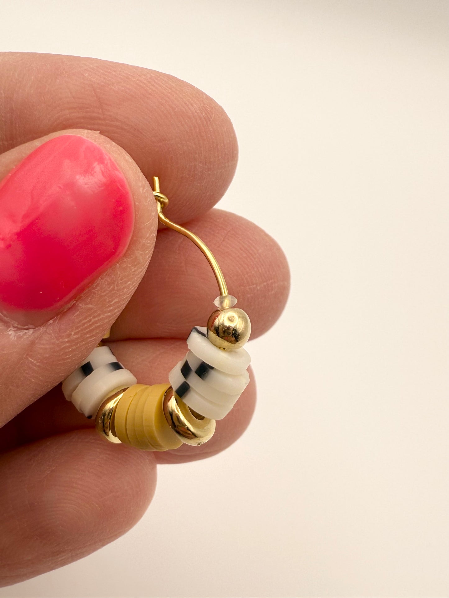 “Jersey corn” heishi bead hoop earrings