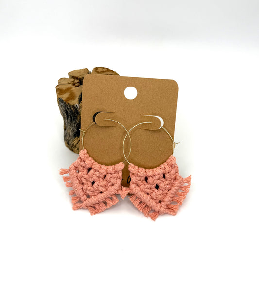Heathered Coral Macramé Hoop Earrings | Gold Statement Hoops